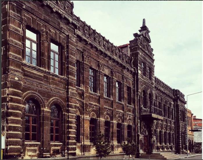 Cheltikov Hotel 카르스 외부 사진